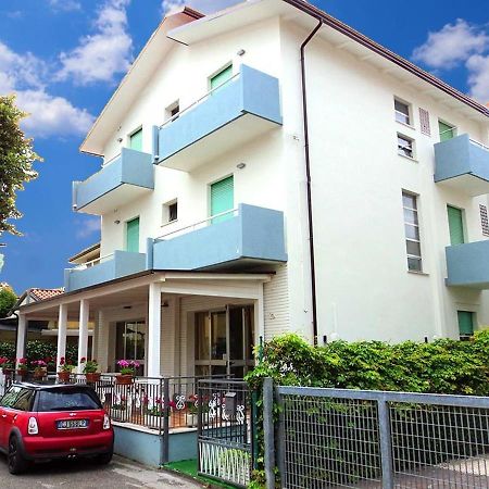 Hotel Villa Donati Viserbella di Rimini Exteriör bild