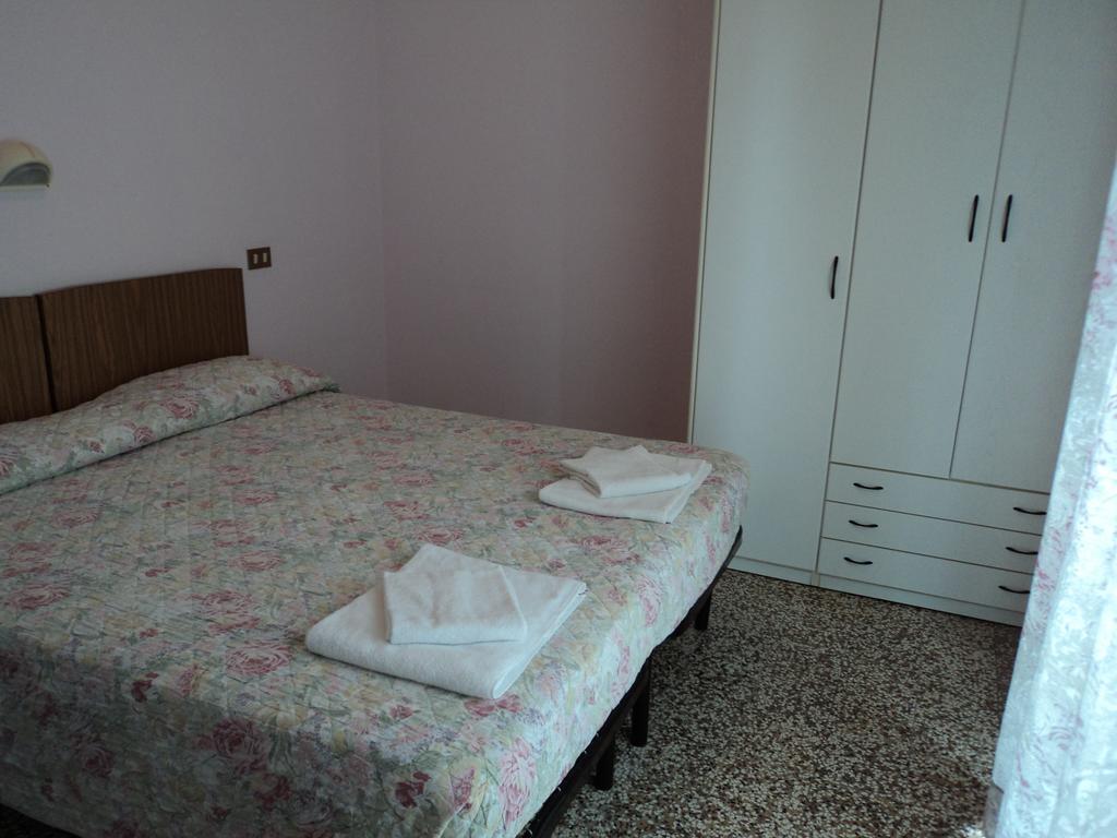 Hotel Villa Donati Viserbella di Rimini Exteriör bild