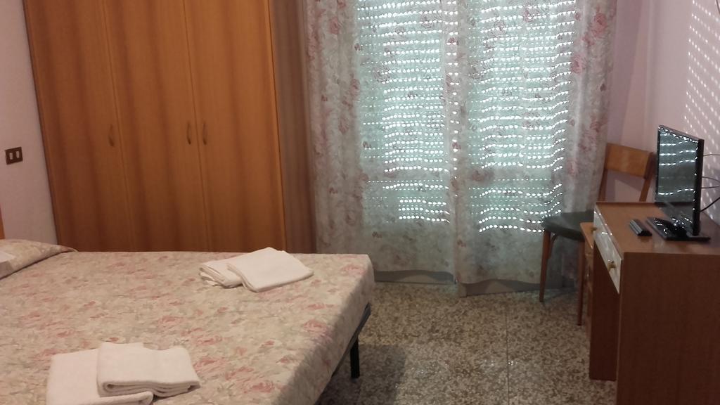 Hotel Villa Donati Viserbella di Rimini Exteriör bild